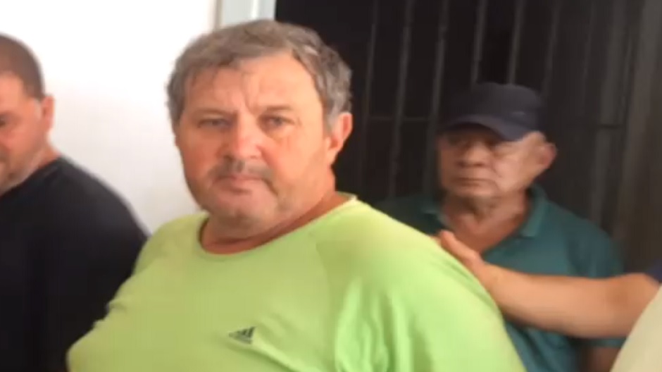 Padrasto Filmado Abusando Da Enteada De Anos Apresentado Pela Pm