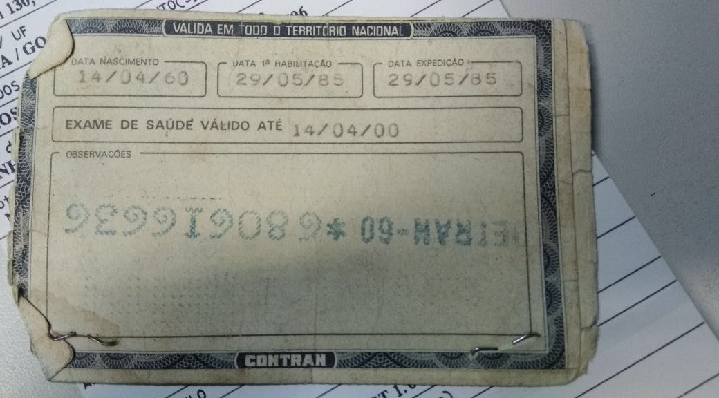 Motorista é flagrado CNH vencida há 17 anos na BR 060