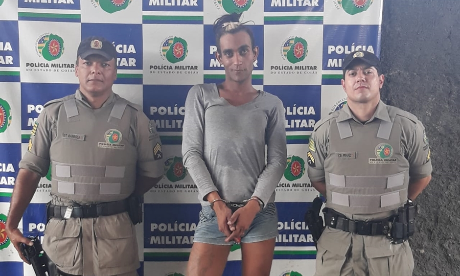 Travesti Foragida Presa Pela Segunda Vez Em Dois Meses Em Goi Nia