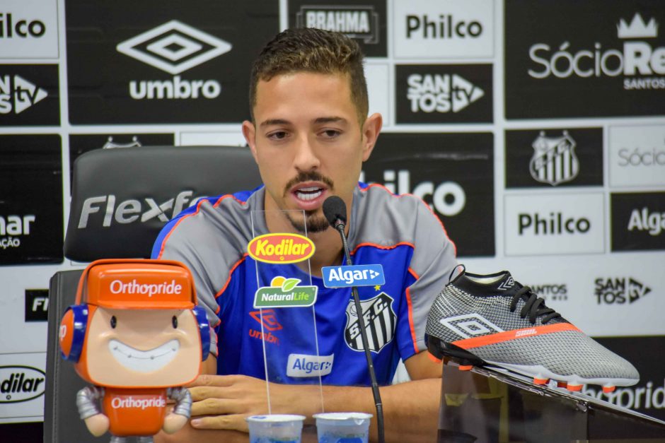 lesão no joelho Jean Mota deve desfalcar Santos contra Atlético GO