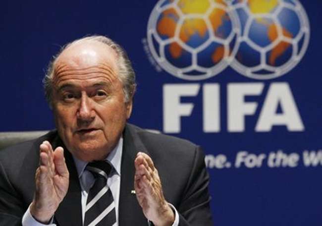 Ex-presidente da Fifa, Joseph Blatter é internado na Suíça, diz jornal