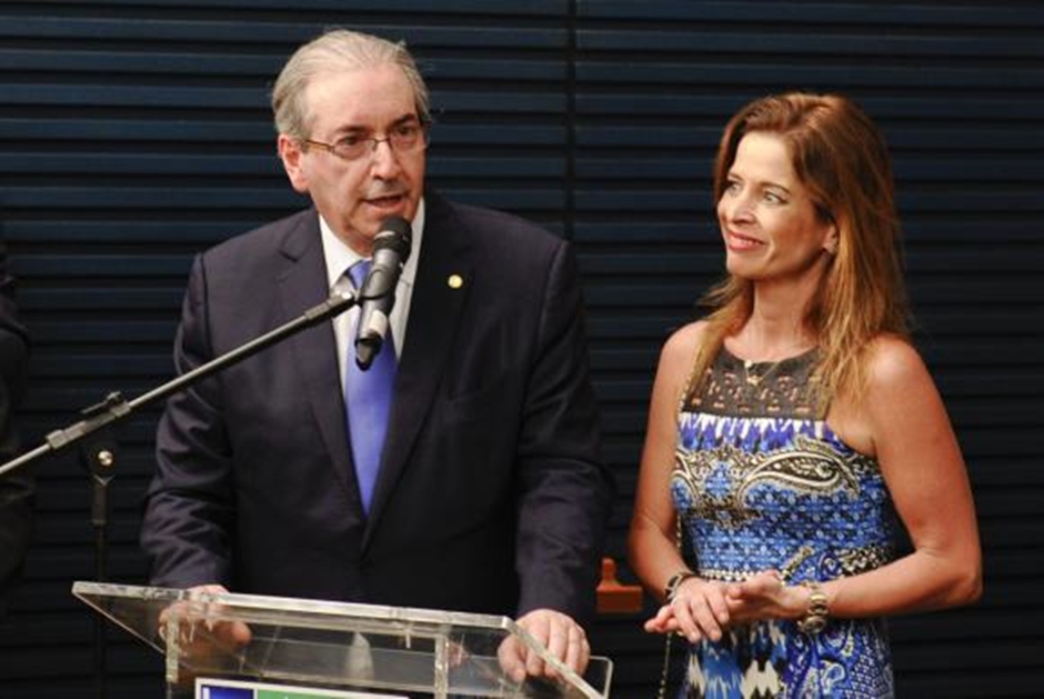 Justiça proíbe mulher de Eduardo Cunha de repatriar R$ 1 milhão