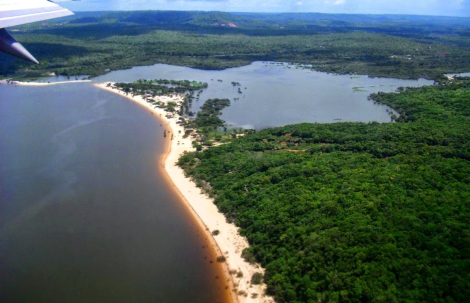 Justiça determina fechamento de atividades não essenciais no Amazonas