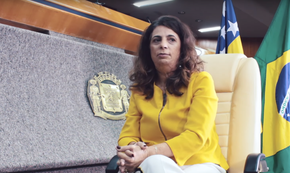Dra. Cristina registra queixa crime contra o próprio partido