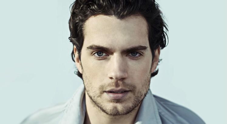 Henry Cavill Nation  FANSITE on X: Mas o Henry tem cabelos brancos? Tem  sim galera, a idade chega pra todo mundo hihi.  / X