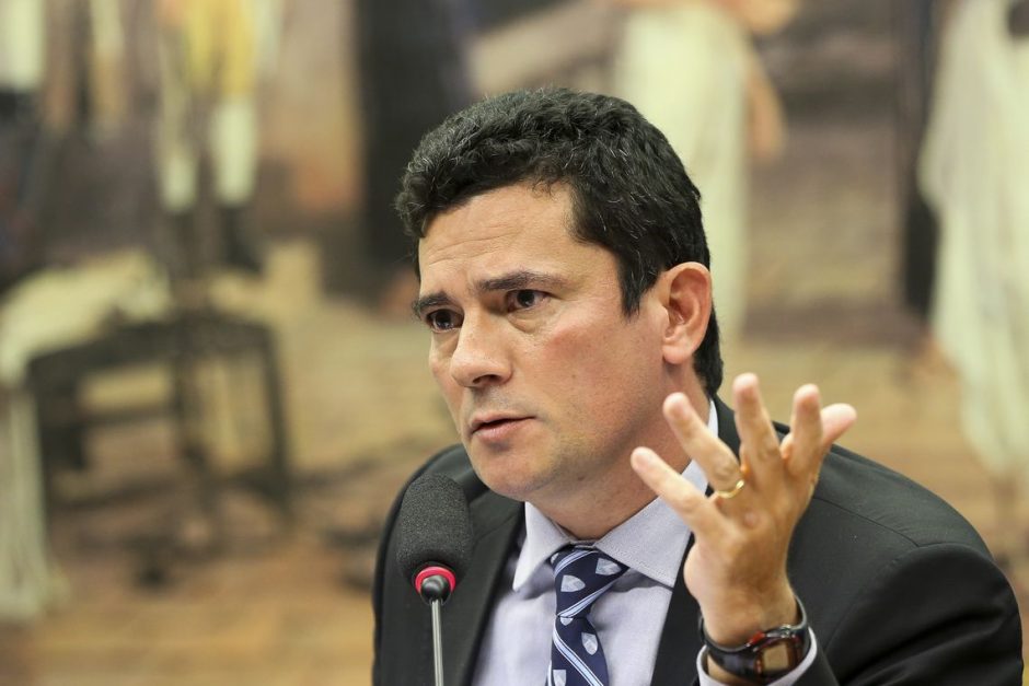 Moraes rejeita pedido de Moro e mantém válido depoimento de Bolsonaro