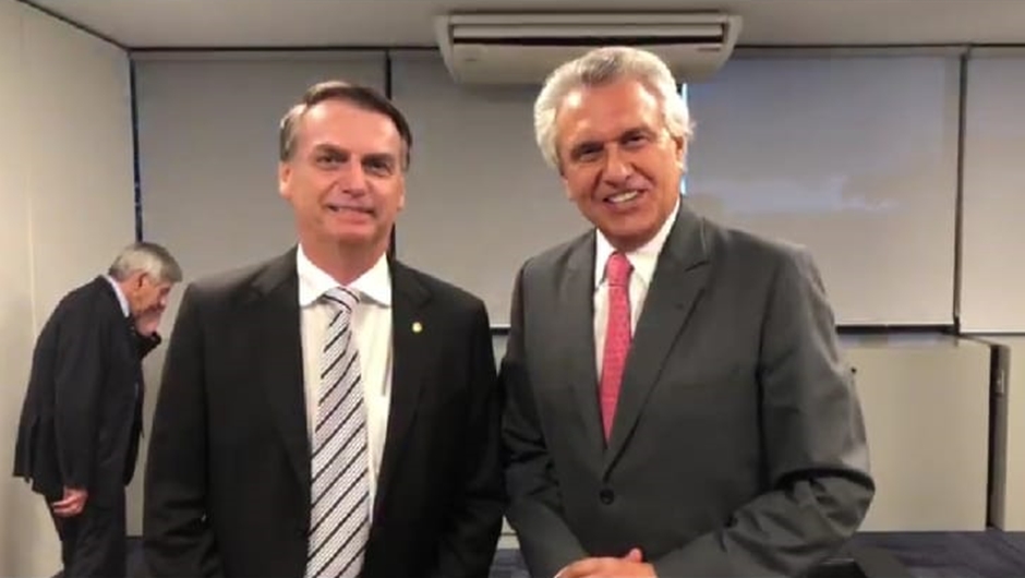 Caiado pretende tratar com Bolsonaro concessão de energia elétrica em Goiás