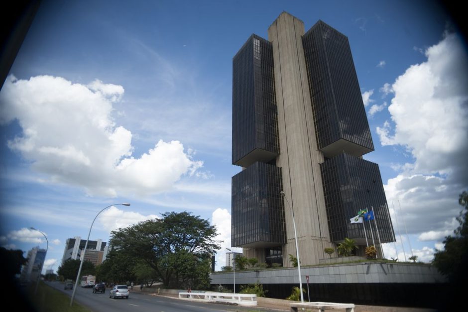 Servidores do Banco Central aprovam greve geral, nesta segunda-feira (28) - Foto: Antônio Cruz - Agência Brasil