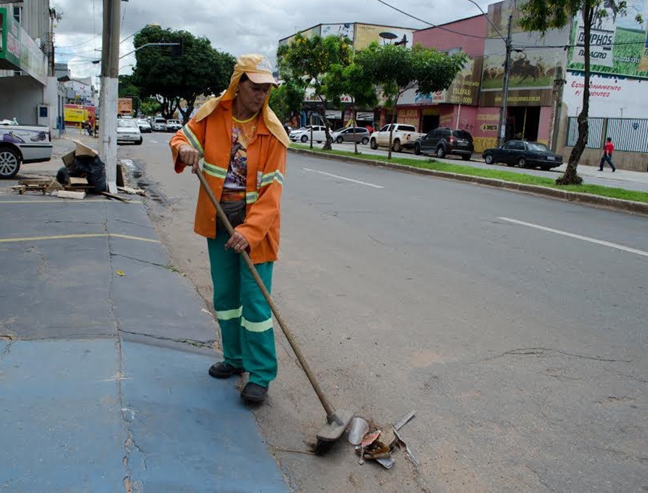 Em Goiânia, taxa de limpeza pública pode ter custo de R$ 25 por mês ao contribuinte