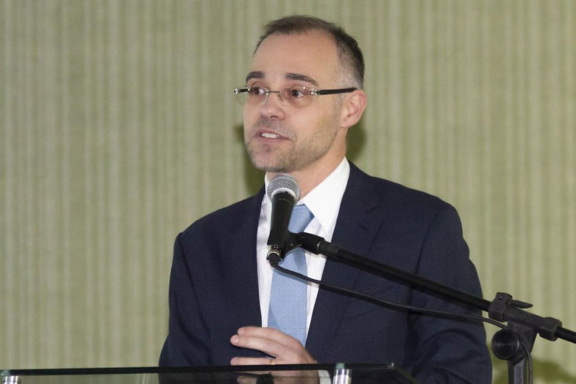 Ministro da Justiça entra com habeas corpus no STF em nome de Weintraub e de investigados por fake news
