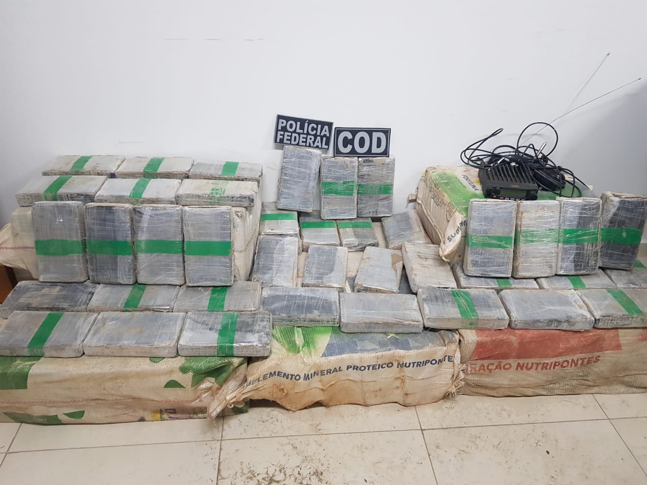 Presos transportando 400kg de cocaína são condenados pela Justiça, em Jataí