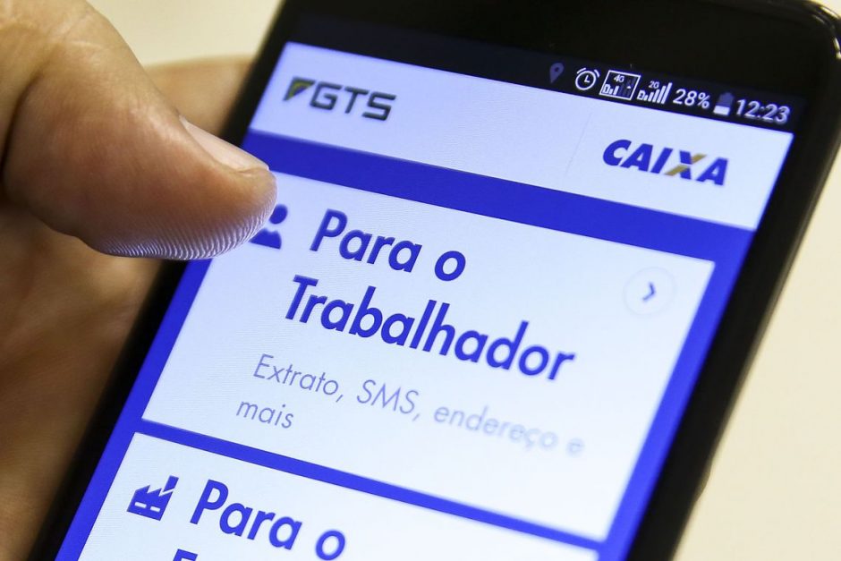 Saque do FGTS será pelo Caixa Tem - Confira como consultar valores (Foto: Marcelo Camargo/Agência Brasil)