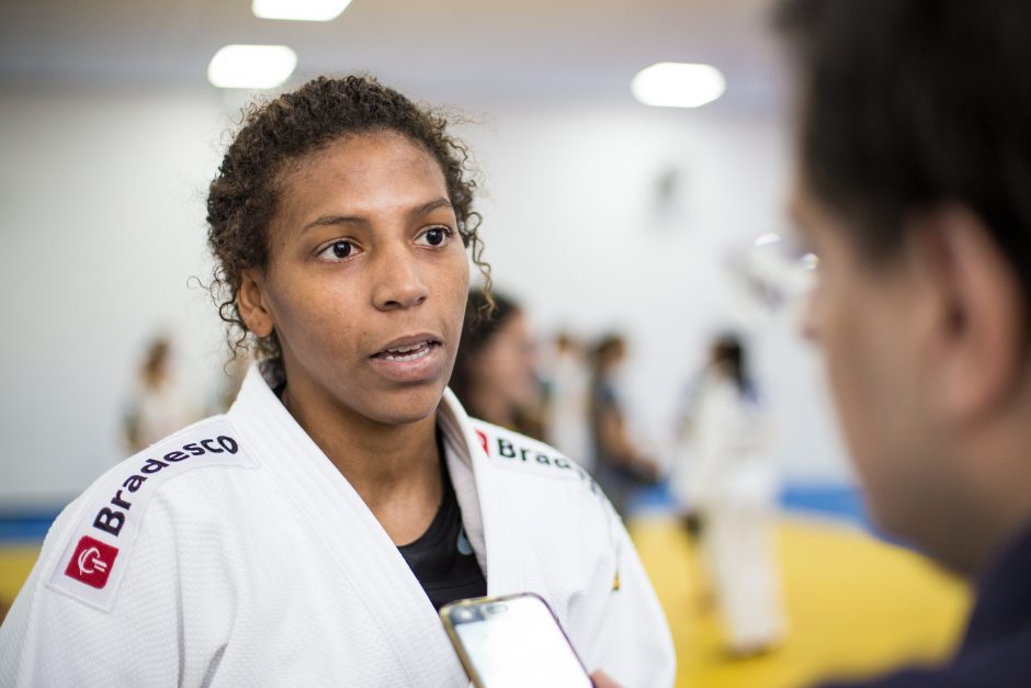 Flagrada em antidoping, Rafaela Silva perde medalha de ouro do Pan