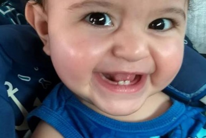 Bebê de 2 anos morto pelo pai em Patos de Minas (Foto: Reprodução)