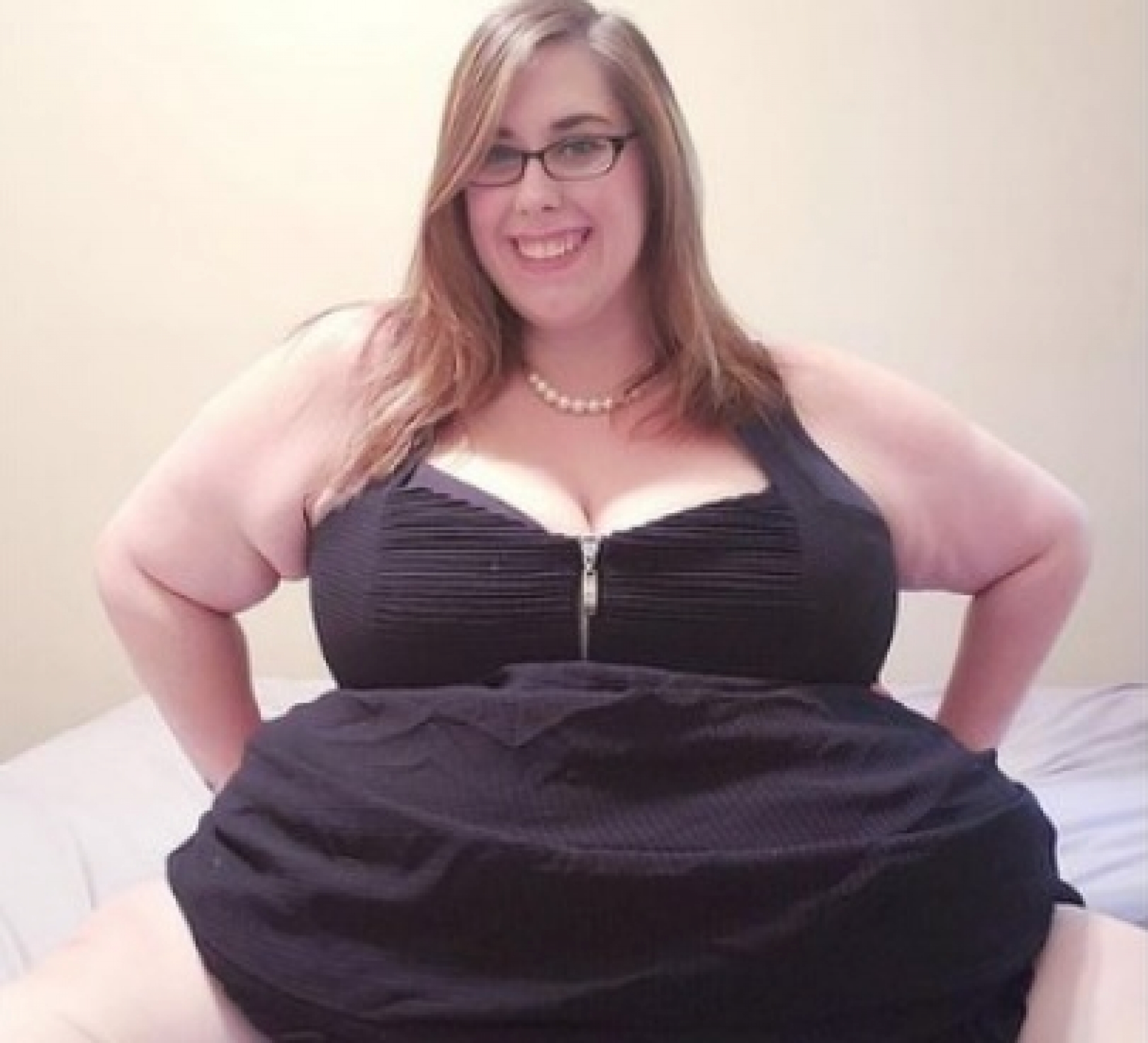 Hazel, de 29 anos, é de Nashville, nos Estados Unidos, e sempre sofreu por estar acima do peso.