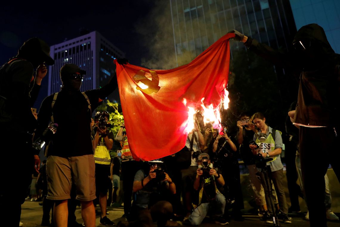 Apesar das manifestações de 2014, o governo de Hong Kong não concedeu eleições democráticas (Foto: Tyrone Siu / Reuters)