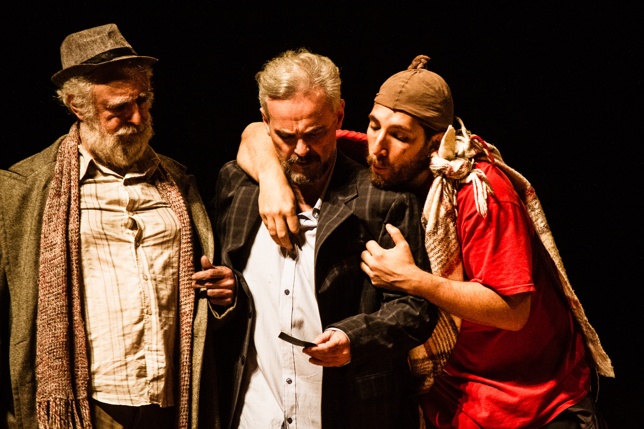 O Vendedor de Sonhos, peça baseada em livro de Augusto Cury, desembarca em Goiânia com Mateus Carrieri no elenco