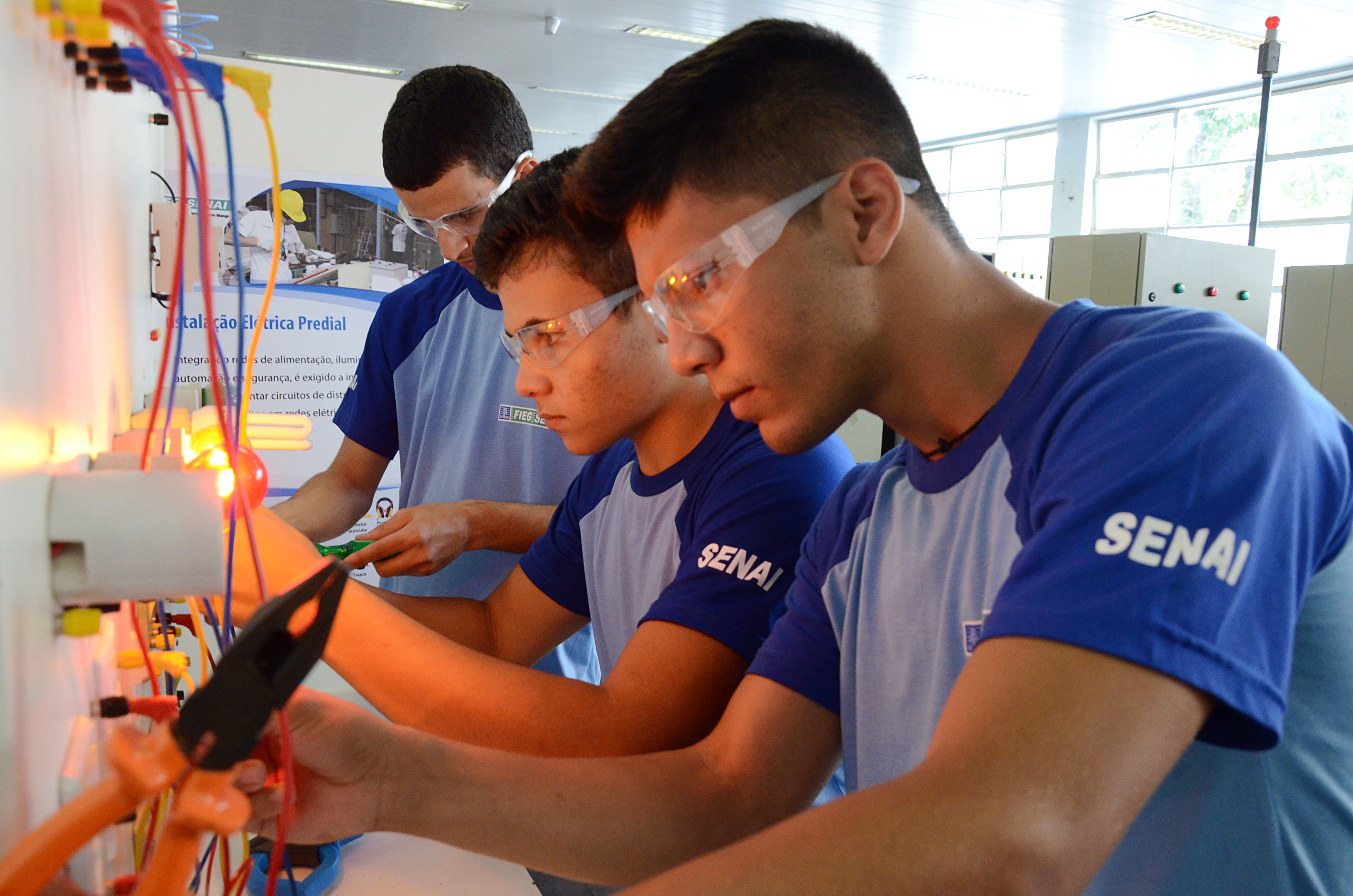 Cerca de 322 mil trabalhadores de Goiás terão de se qualificar para atender demanda industrial até 2023. É isto que aponta o Mapa do Trabalho do Senai. (Foto: Divulgação/Senai)