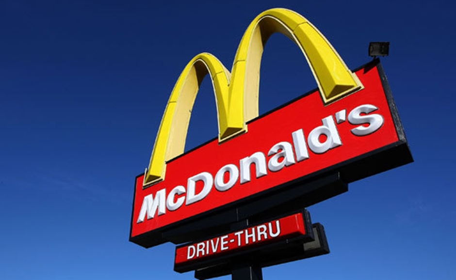 Sindicatos enviaram um ofício MPT pedindo investigação, em âmbito nacional, de denúncias de racismo institucional nas lojas McDonald’s. (Foto: Reprodução)