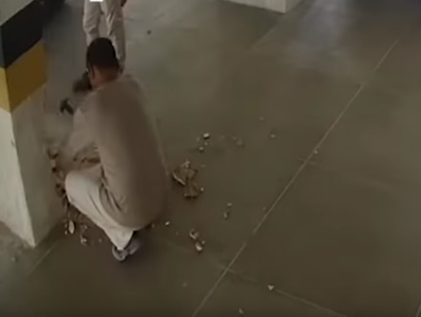 Vídeos mostram trabalhadores fazendo reparos no prédio, em Fortaleza: assista