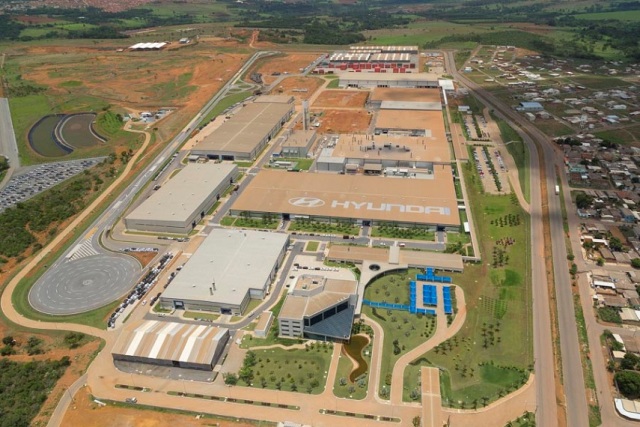 Inaugurada em 2001, a unidade da montadora em Anápolis é uma das principais empresas responsáveis pela geração de empregos e economia no município. (Foto: Divulgação)