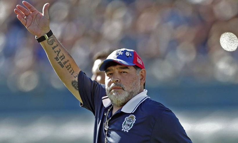 Maradona pede demissão do Gimnasia após oito jogos no comando