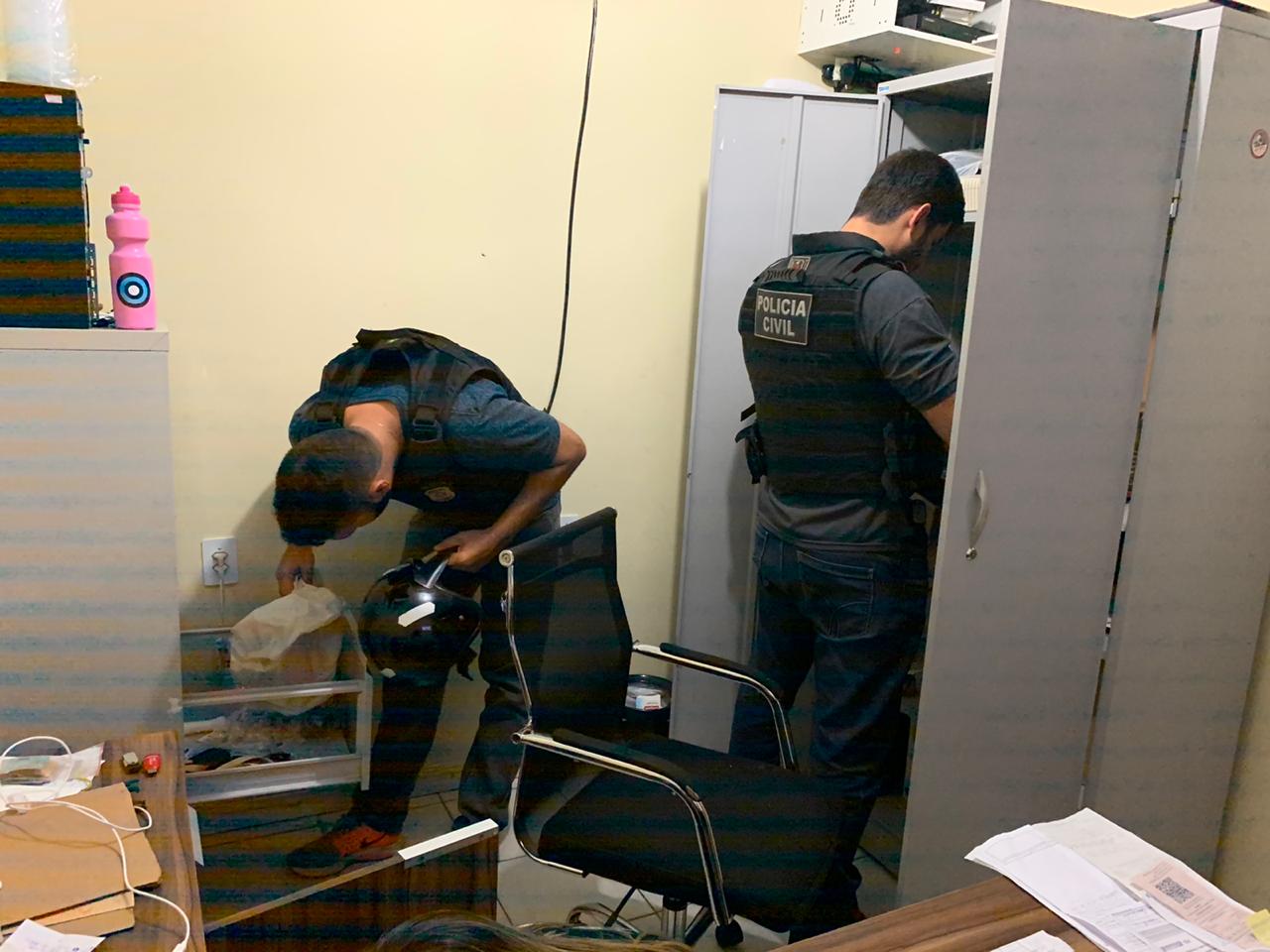 Um homem foi preso suspeito de abuso sexual contra mais de 10 funcionárias em Piracanjuba. Crimes aconteciam no próprio estabelecimento do suposto autor . (Foto: Divulgação/PC)