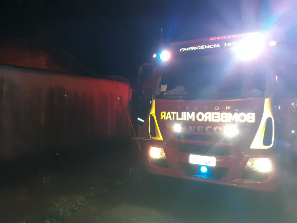 Incêndio em residência deixa vítima com queimaduras de 2º grau em Luziânia