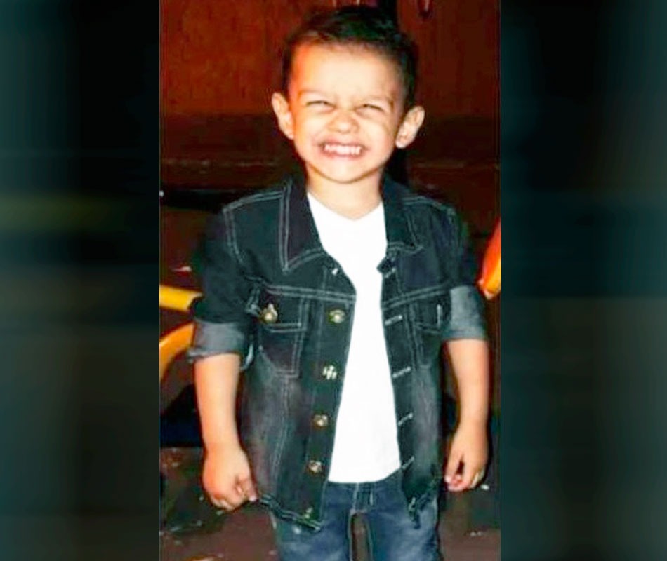 Menino Davi de 3 anos foi morto e encaminhado pela mãe e namorada ao hospital (Foto: Reprodução)