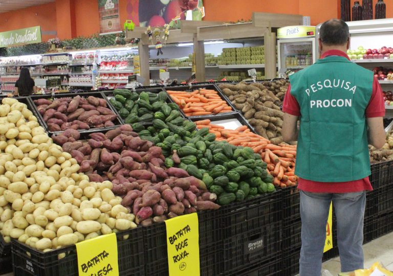 Valor da cesta básica em Goiânia apresenta queda no mês de novembro