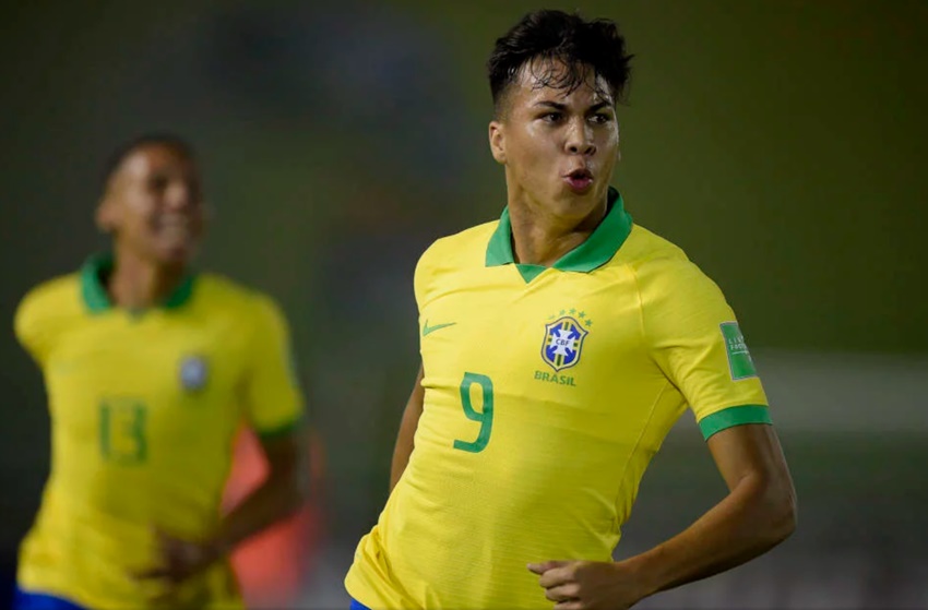 Em jogo duro, Brasil vence Chile e avança às quartas do Mundial sub-17