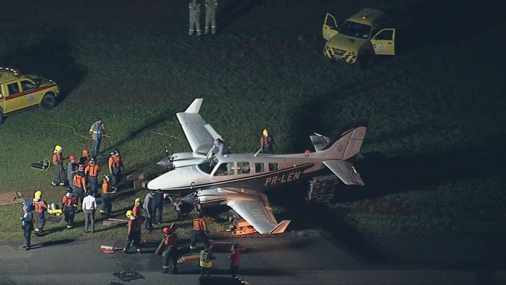 Avião que saiu de Goiânia faz pouso forçado no Aeroporto de Brasília
