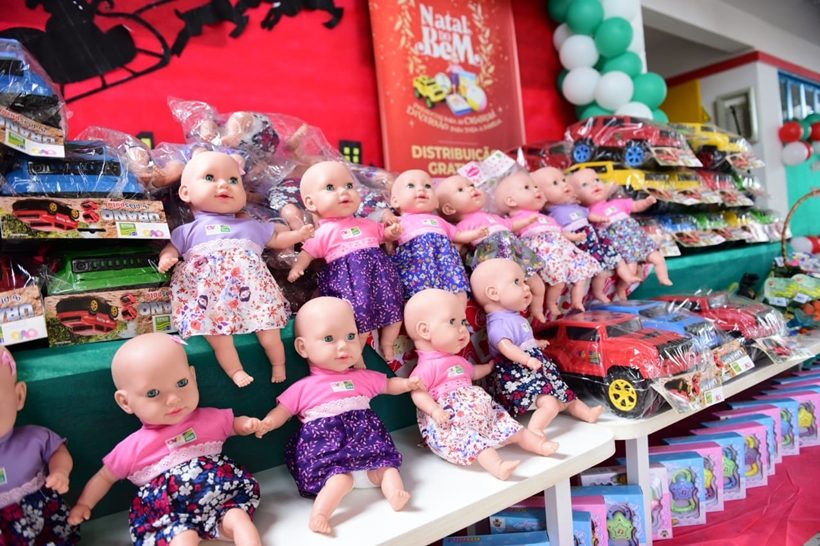 Mais de 240 municípios recebem entregas de brinquedos através do Natal do Bem