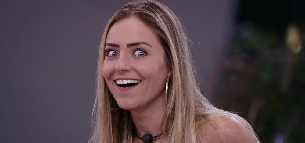 Paula Campeã do BBB 19 revela que já gastou valor do prêmio: dinheiro é pra quê?