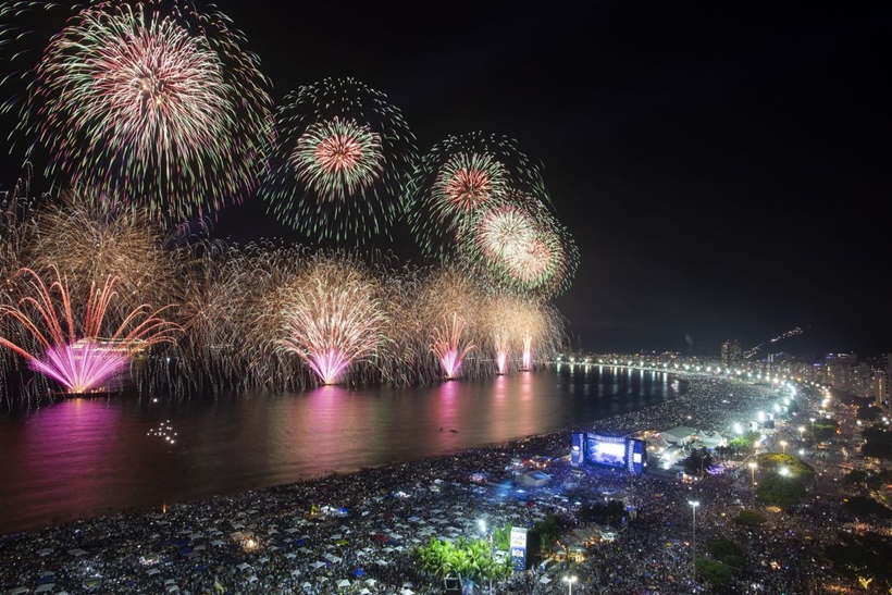 Prefeitura espera 2,8 milhões de pessoas no réveillon de Copacabana