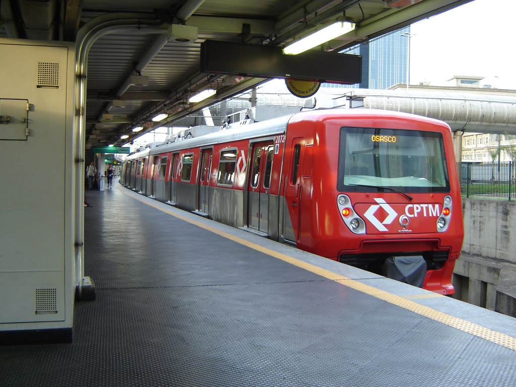 Combate a abuso sexual é tema de campanha em metrô, trem e VLT