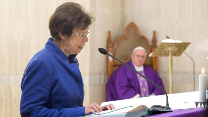 Papa nomeia primeira mulher para maior cargo da Secretaria de Estado do Vaticano