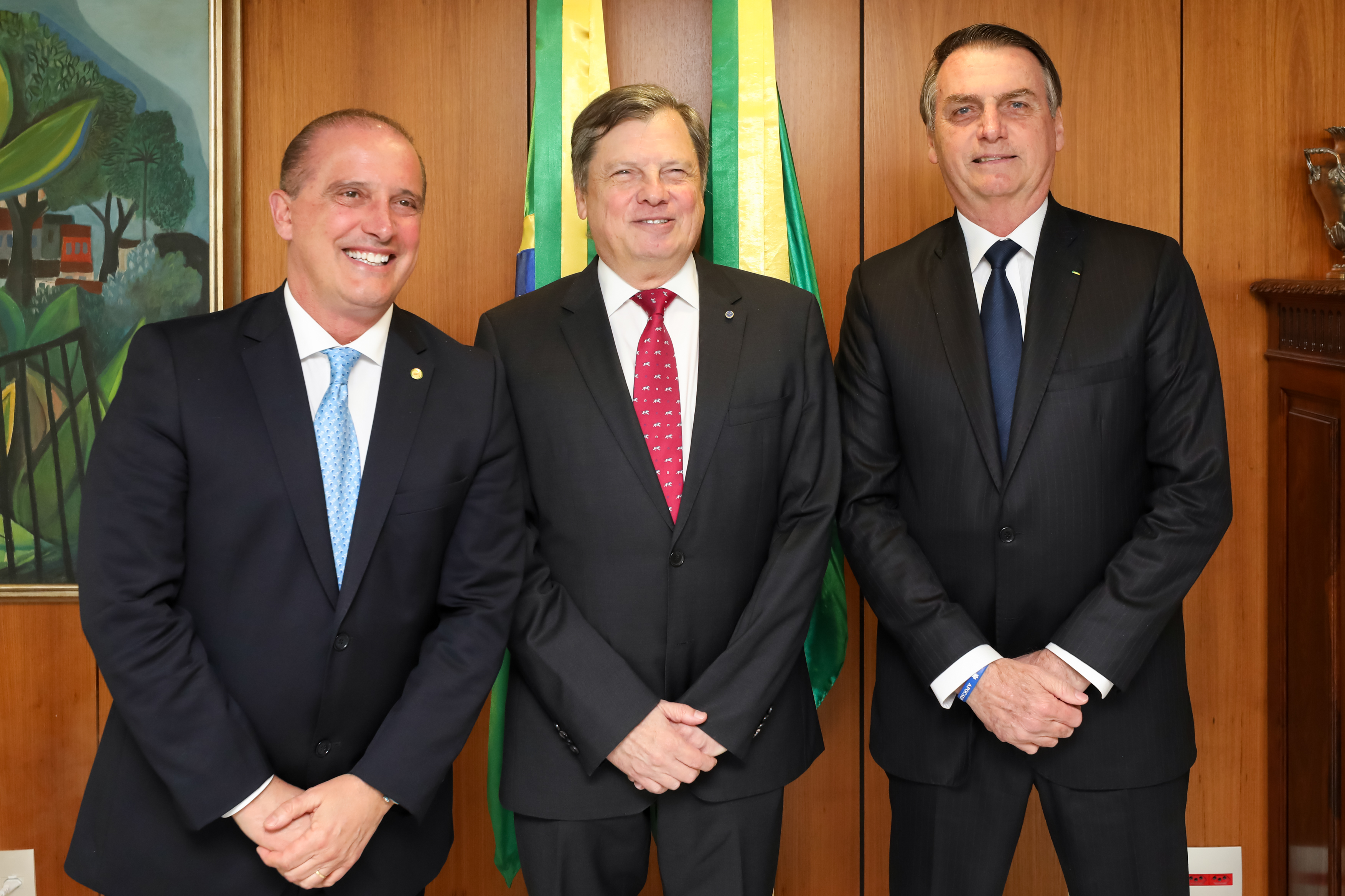 Bolsonaro anuncia Onyx na Cidadania e general Braga Netto na Casa Civil