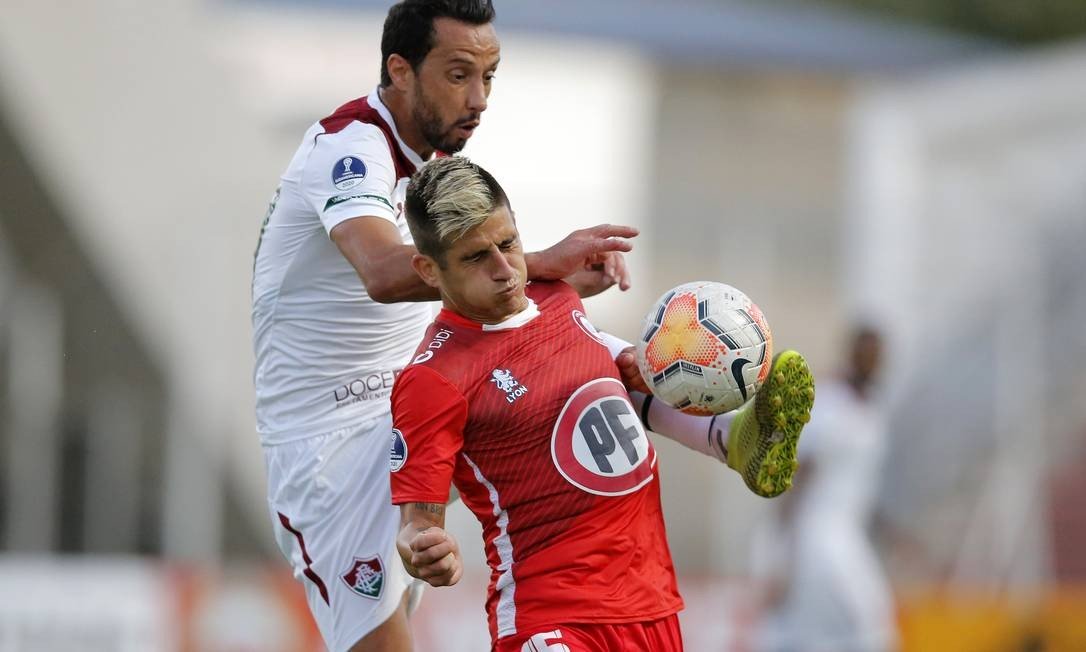 O Fluminense empatou em 0 a 0 com o Unión La Calera (Chile) e acabou sendo eliminado em jogo de baixo nível técnico. (Foto: Javier Torres/AFP)