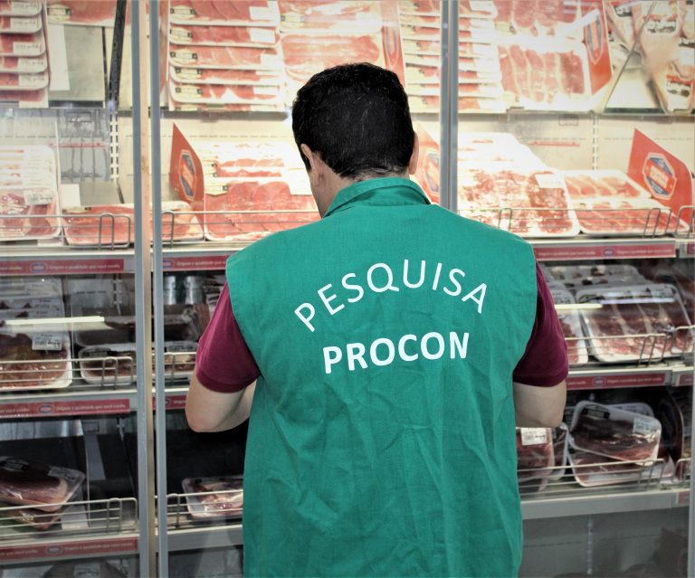 Procon-GO autua 12 empresas por irregularidades na Semana Brasil