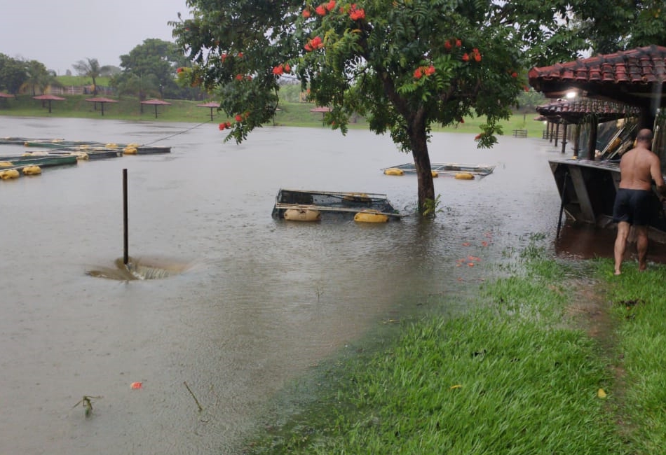 Represa de Goianésia corre risco de romper após chuva forte