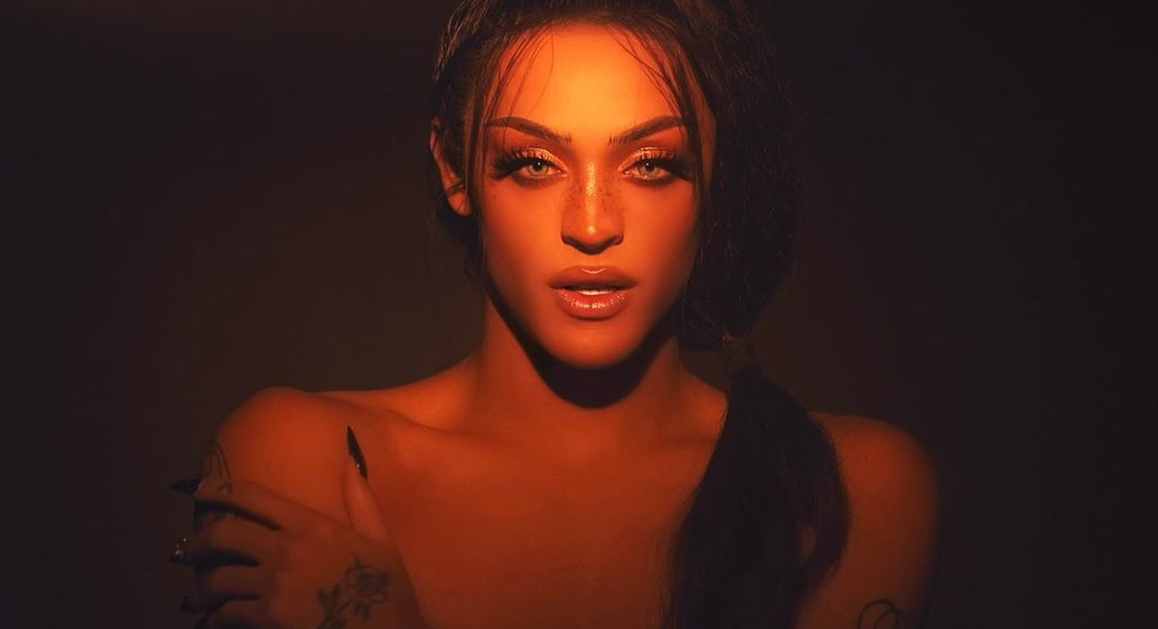 Pabllo Vittar tem conteúdo de novo álbum vazado e decide antecipar lançamento para esta terça