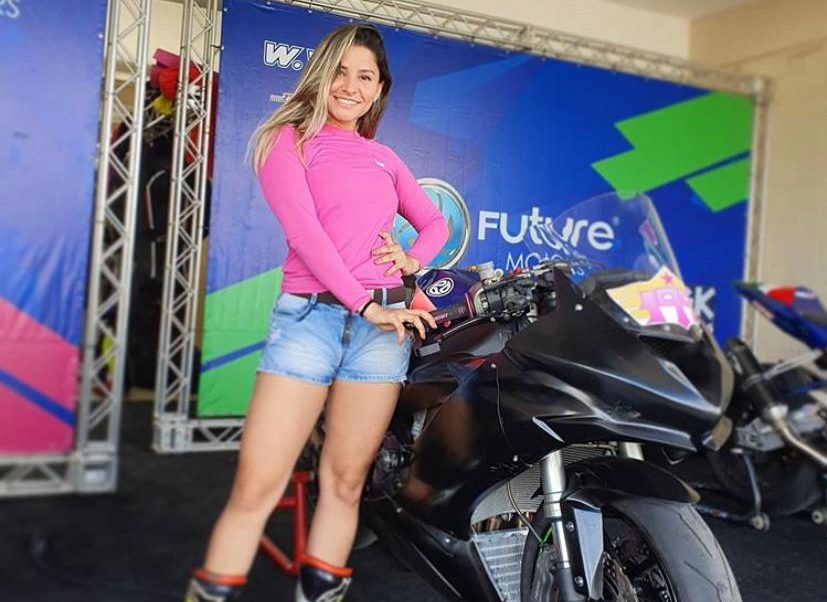Indy Munhoz morre em acidente na primeira etapa do Goiás Superbike, em Goiânia