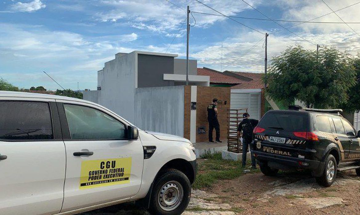A Polícia Federal deflagrou operação para combater desvio de recurso em ações de combate à covid-19 no município de Aroeiras, na Paraíba. (Foto: Divulgação/PF)