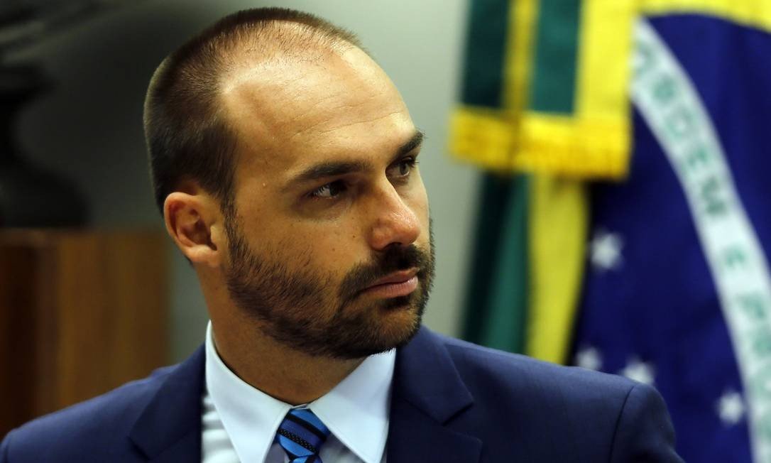 Ministério Público pede arquivamento de inquérito aberto por chefe da PF contra Carlos Bolsonaro Procuradoria classificou como desabafo