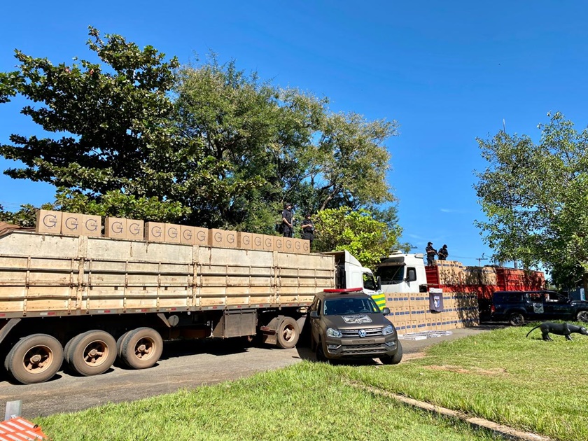 PM polícia apreende 1,4 milhão de carteiras de cigarro em Jussara