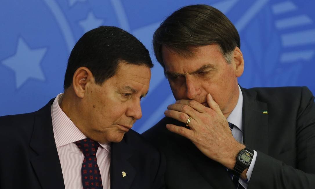 Gestão Bolsonaro acumula ao menos 13 medidas para reduzir transparência oficial
