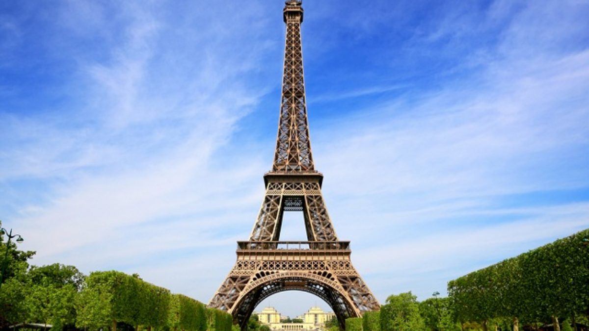 Torre Eiffel, em Paris, prepara-se para reabrir e receber turistas (Foto: Divulgação)