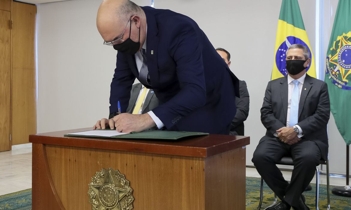 Milton Ribeiro tomou posse como ministro da Educação nesta quinta-feira, no Palácio do Planalto. Ele é o 4º titular da pasta no governo Bolsonaro. (Foto: Isac Nóbrega/PR)