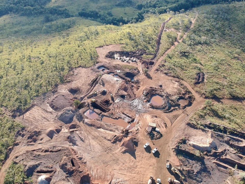 Mineração ilegal flagrada em Cavalcante